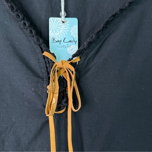 Mud Pie (Flawed Tie String) XL Black Coverup With Eyelet Lace Trim Pullover - Picture 4 of 13